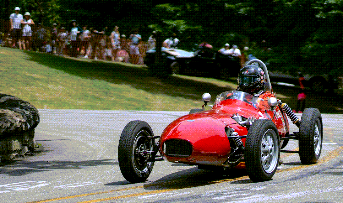 Vintage racing at the Schenley Park Race Weekend